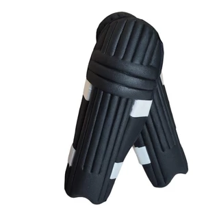 Ultra-Light Moulded Batting Pads for Juniors & Youth
